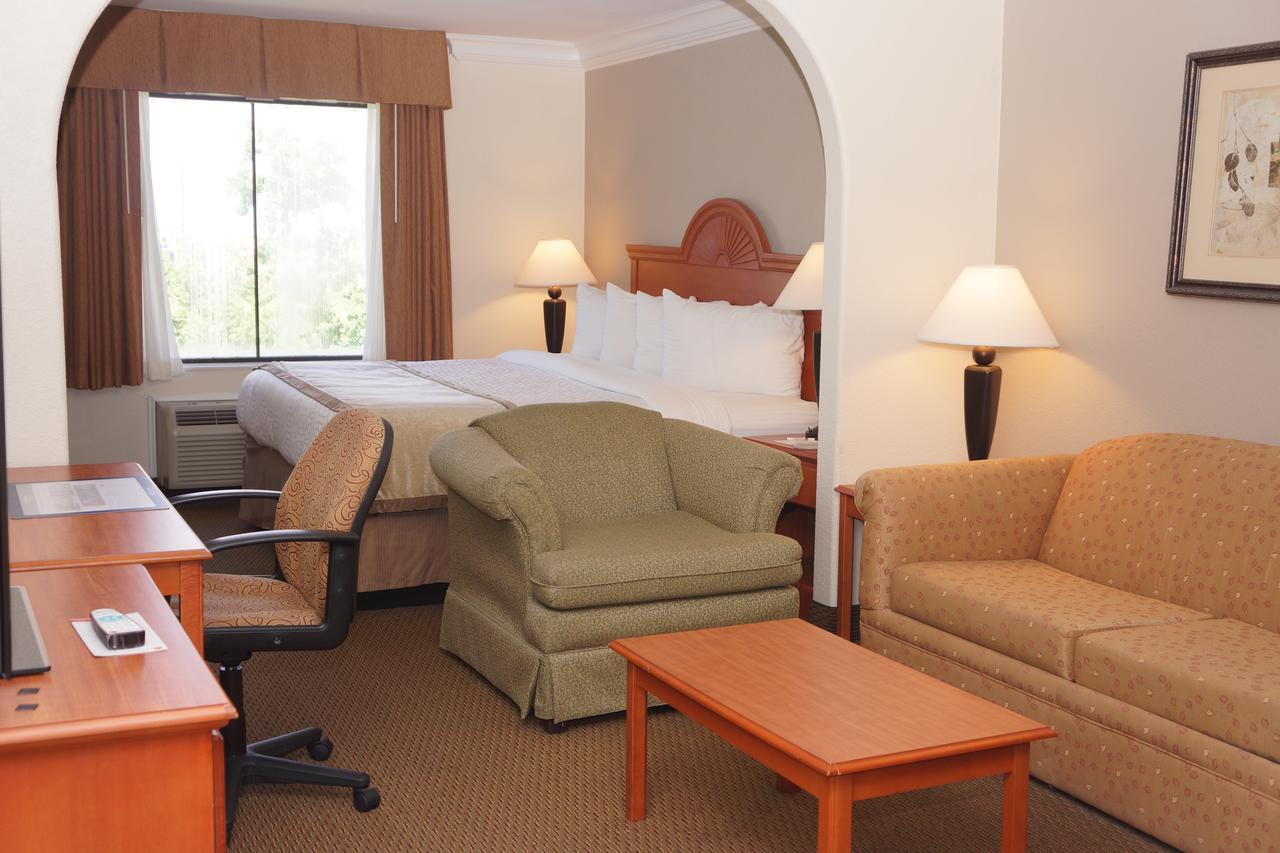 Best Western Isabelle Court Galliano Eksteriør billede